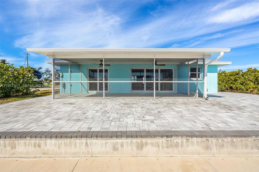 DIRECT GULF ACCESS — BOATER’S PARADISE!
Fully remodeled, move-in ready St. James City waterfront home with quick access to Sanibel, Captiva, Fort Myers Beach, and Boca Grande. Bright open floorplan with waterfront views, split bedrooms, and an updated master suite opening to the screened lanai. Chef’s kitchen with granite, stylish cabinetry, and new appliances coming soon. Outside: 6,000 lb boat lift, dock, and instant Gulf access for fishing, cruising, and island-hopping. New hurricane-rated windows/doors, great outdoor living space, and walkable to local restaurants. Turnkey island living at its best!