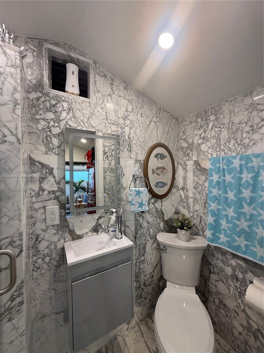 CALUSA CAMPGROUND - Residential