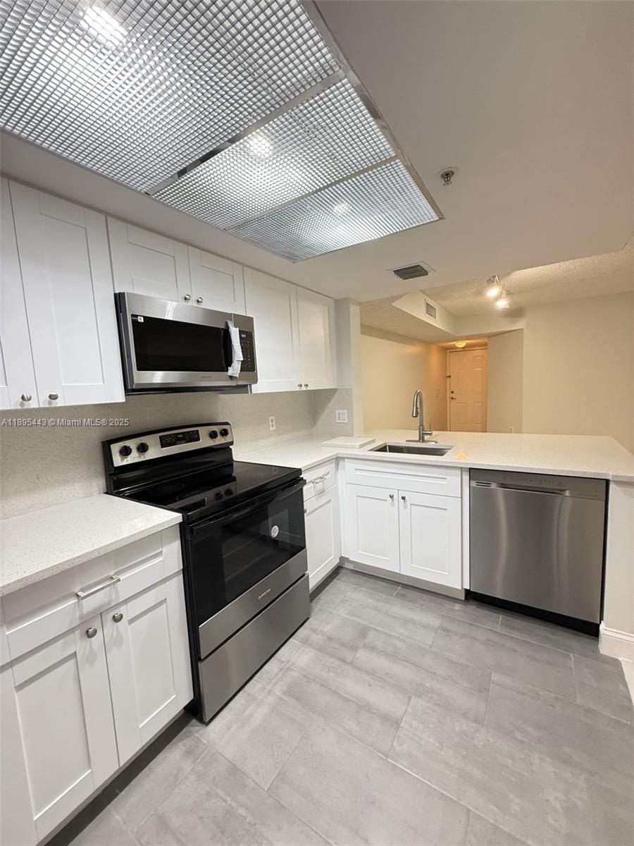 EVERGREEN LAKES CONDO - Residential Lease