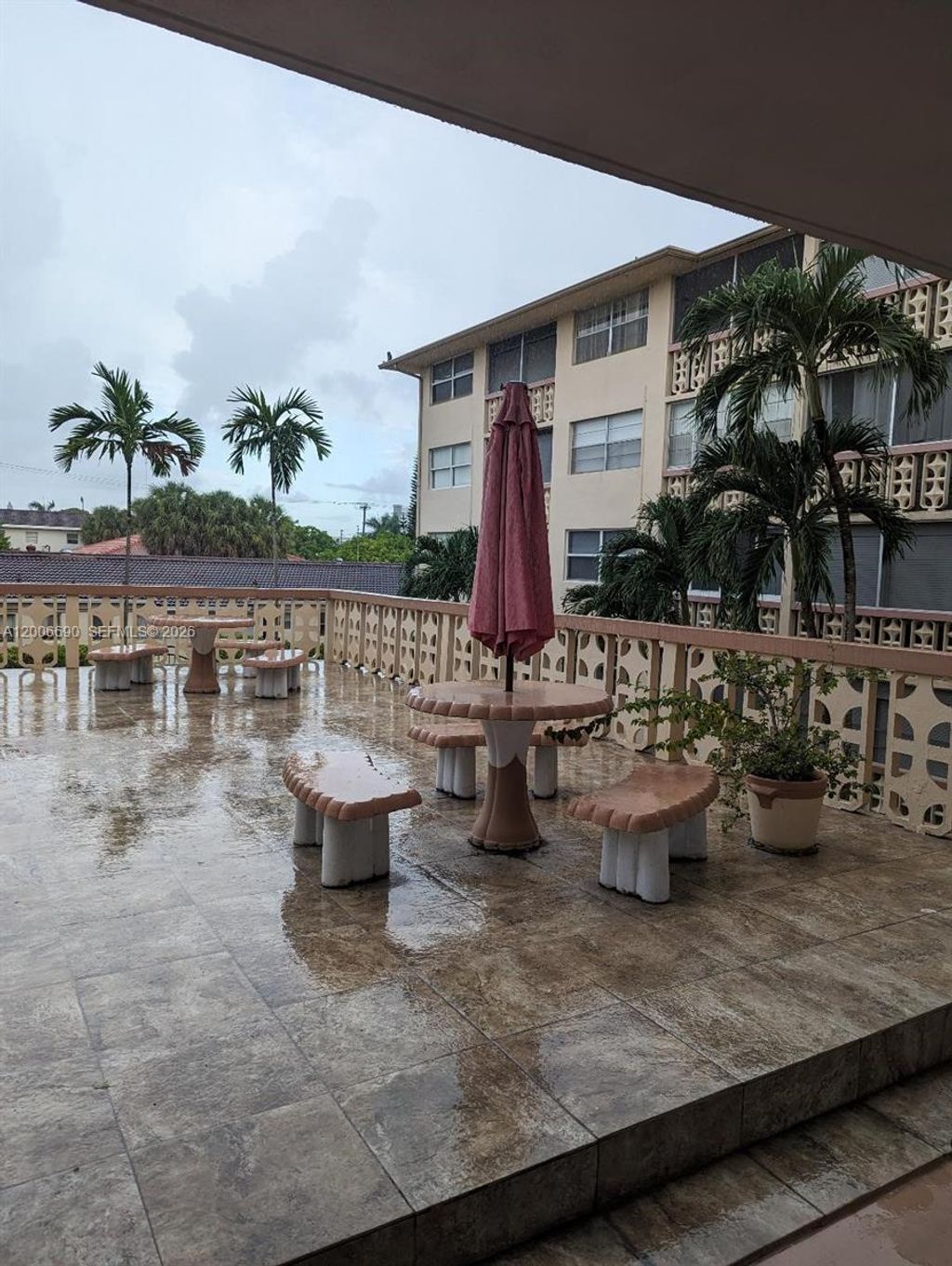 Photo of 211 NE 8th Ave #209, Hallandale Beach, FL 33009 (MLS # A12006690)