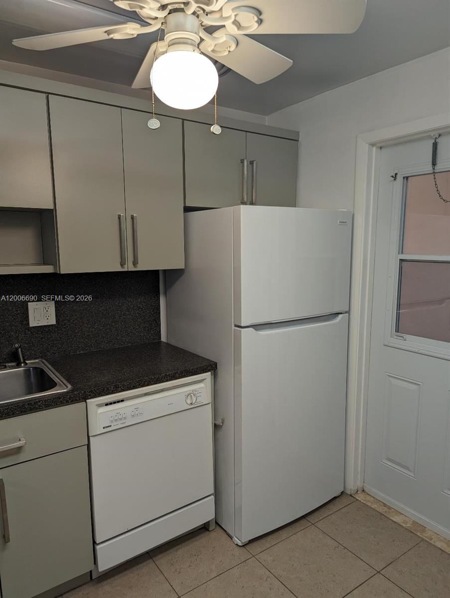 TURF CONDO - Residential