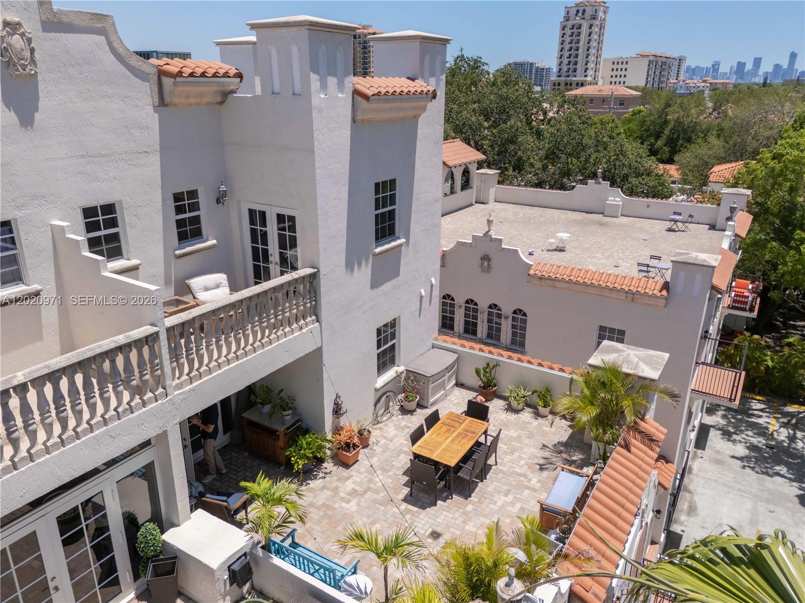 THE GALLERY PLAZA CONDO - Residential