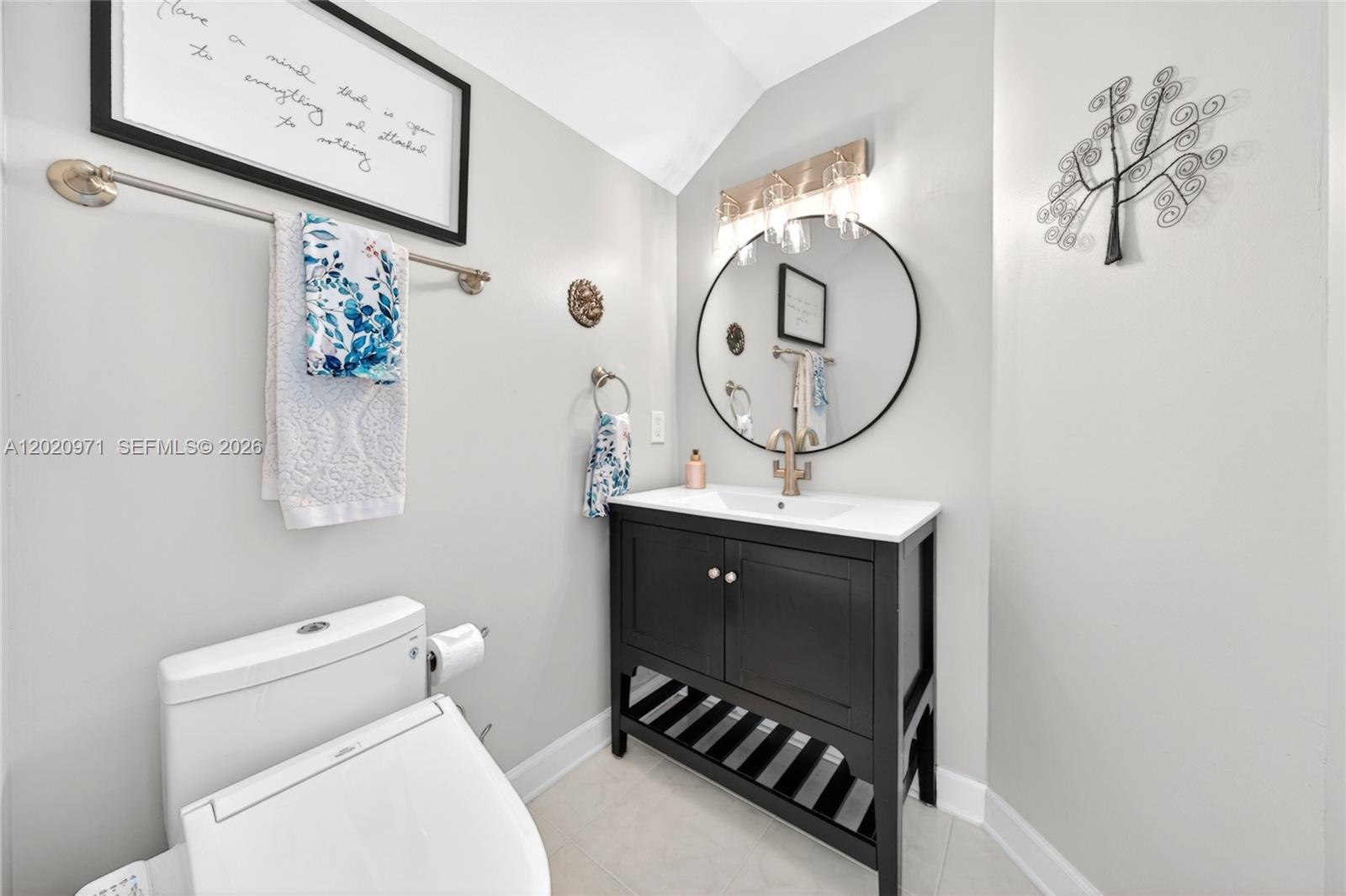 THE GALLERY PLAZA CONDO - Residential