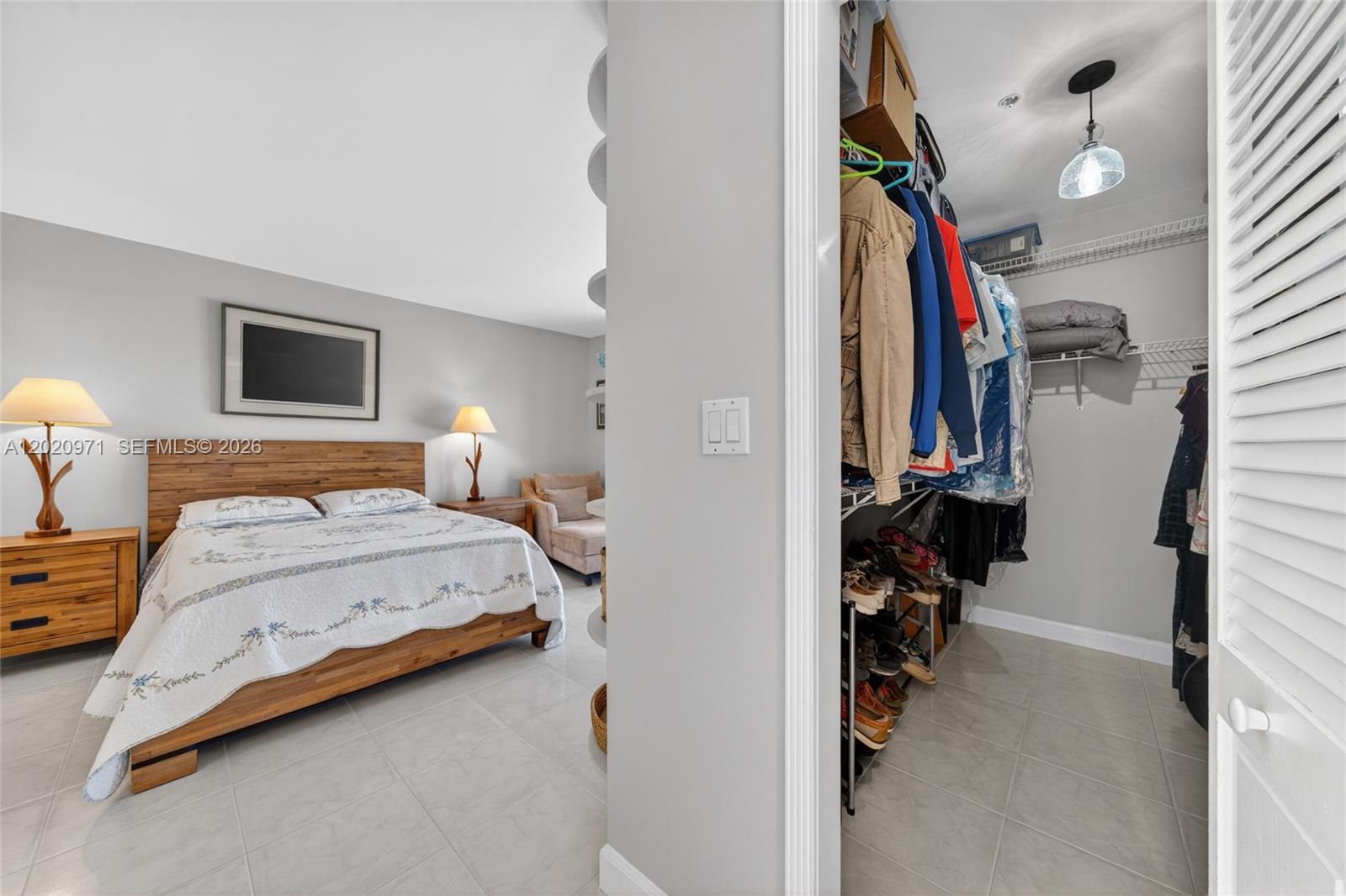 THE GALLERY PLAZA CONDO - Residential