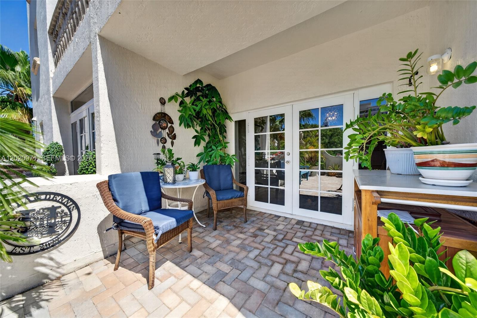 THE GALLERY PLAZA CONDO - Residential