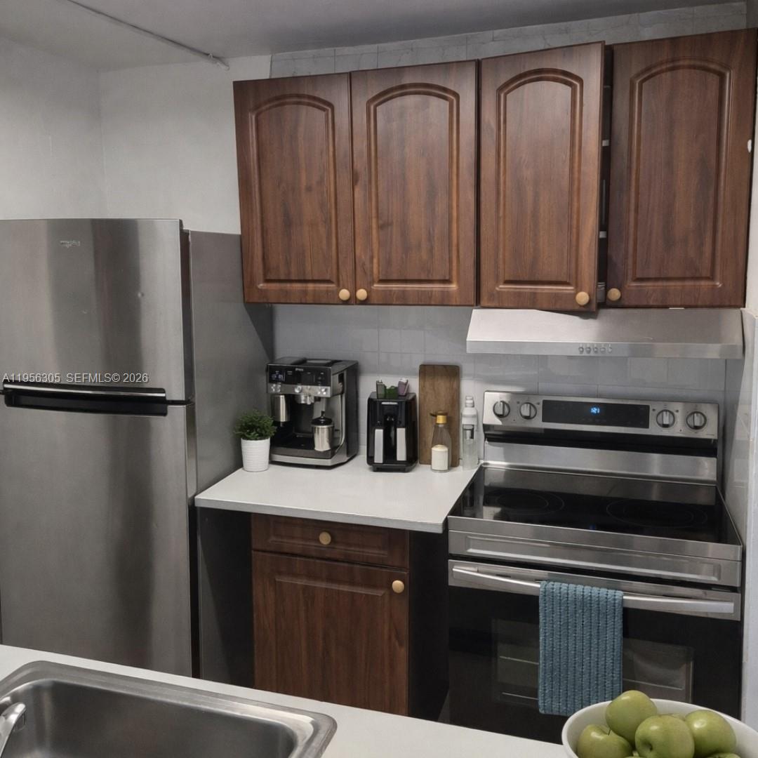 PEPPERMILL KENDALE LKS W - Residential