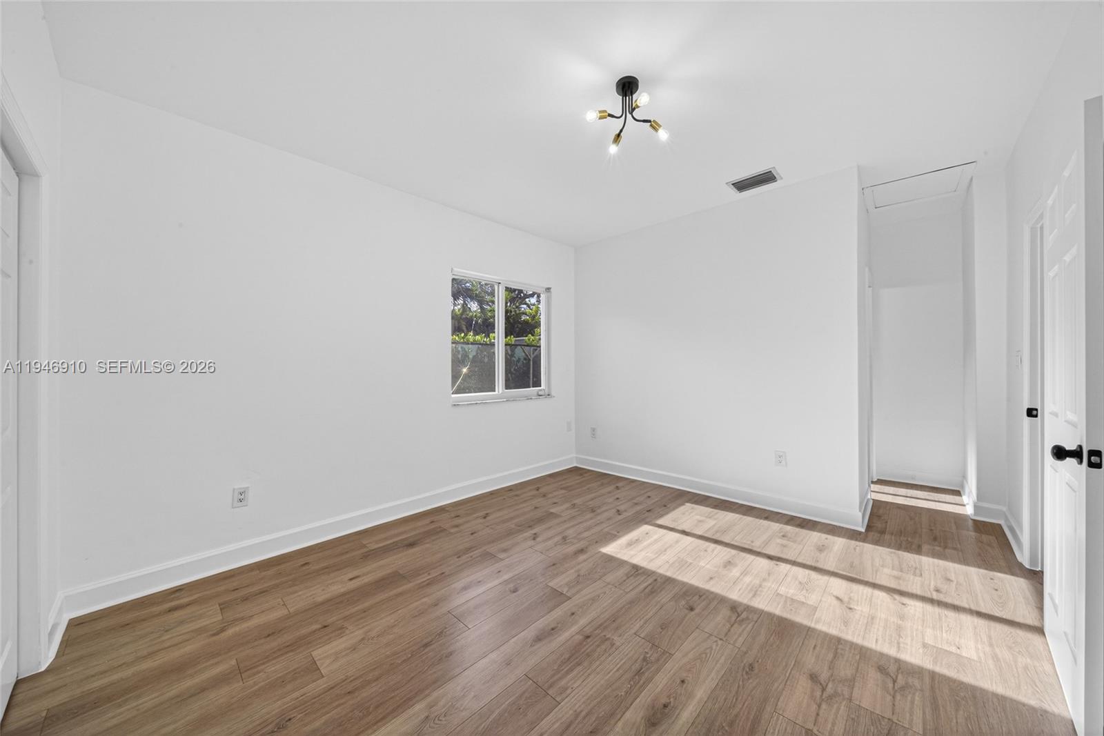 BRICKELL HAMMOCK UNIT NO - Residential