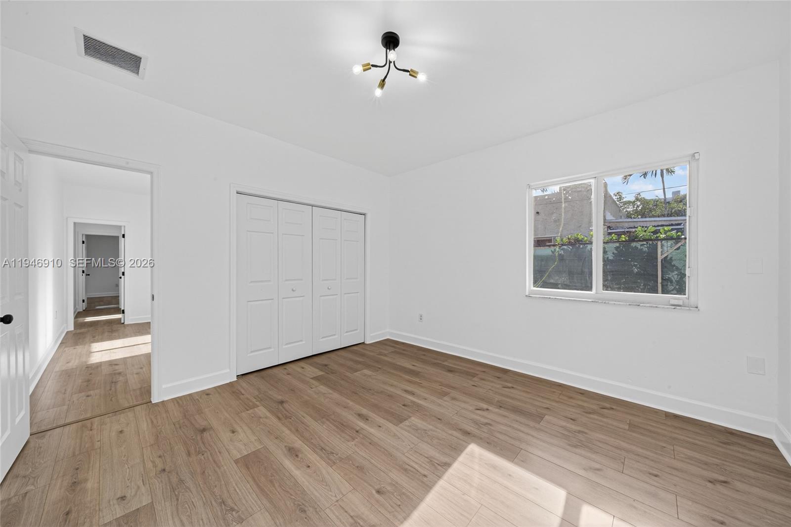 BRICKELL HAMMOCK UNIT NO - Residential