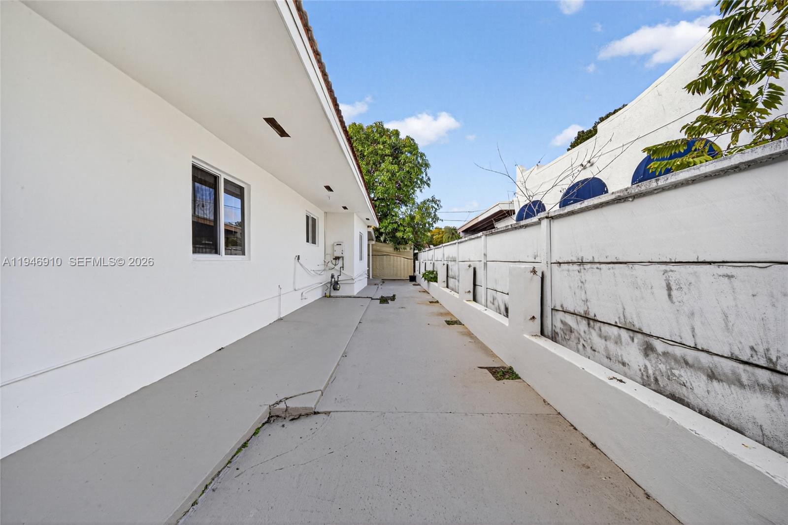 BRICKELL HAMMOCK UNIT NO - Residential