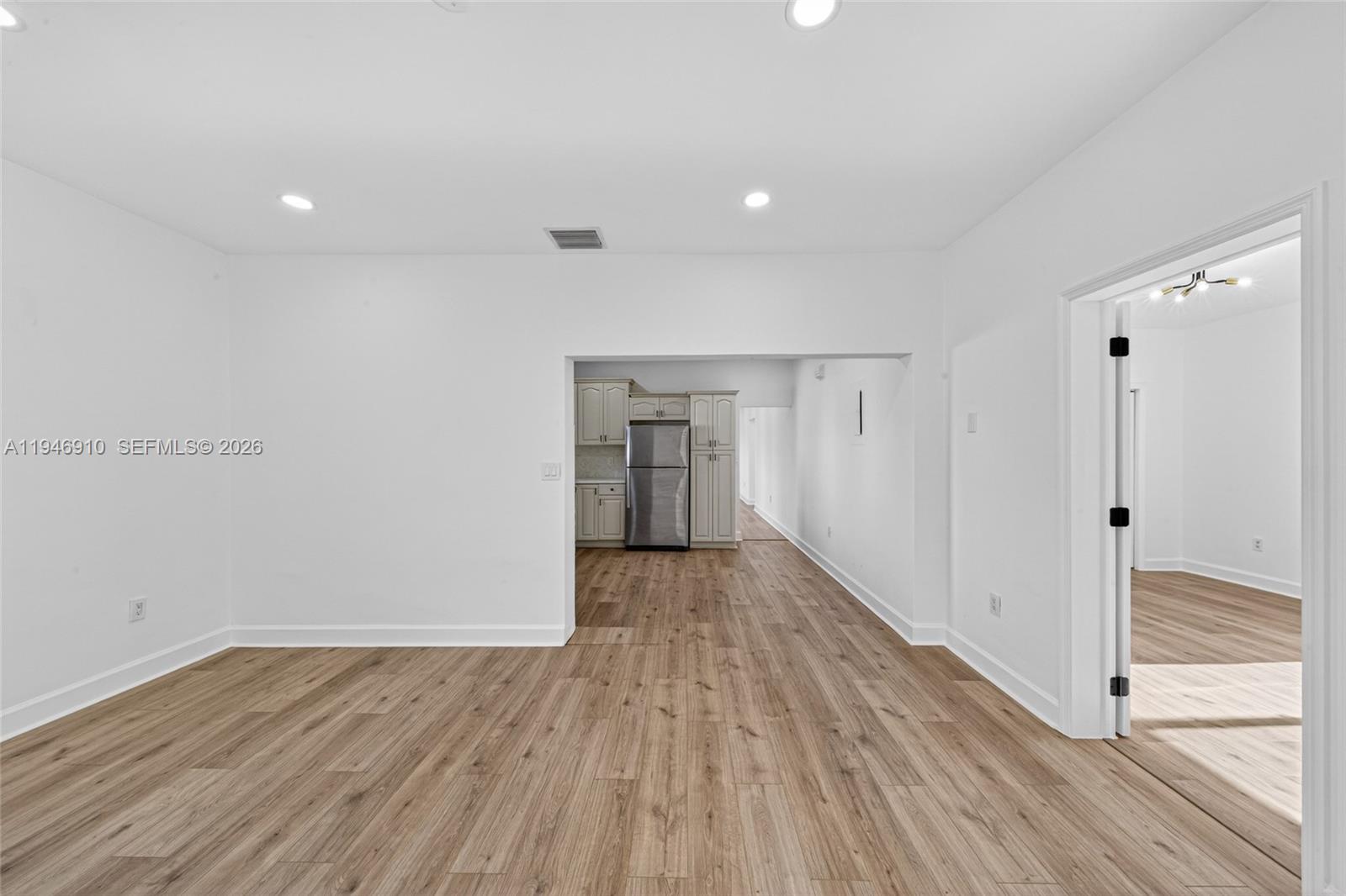 BRICKELL HAMMOCK UNIT NO - Residential