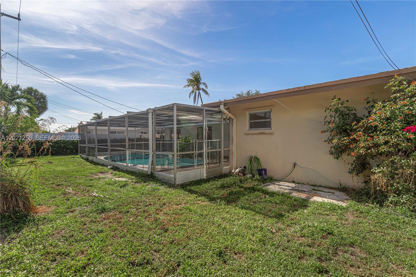 IMPERIAL POINT 2 SEC - Residential