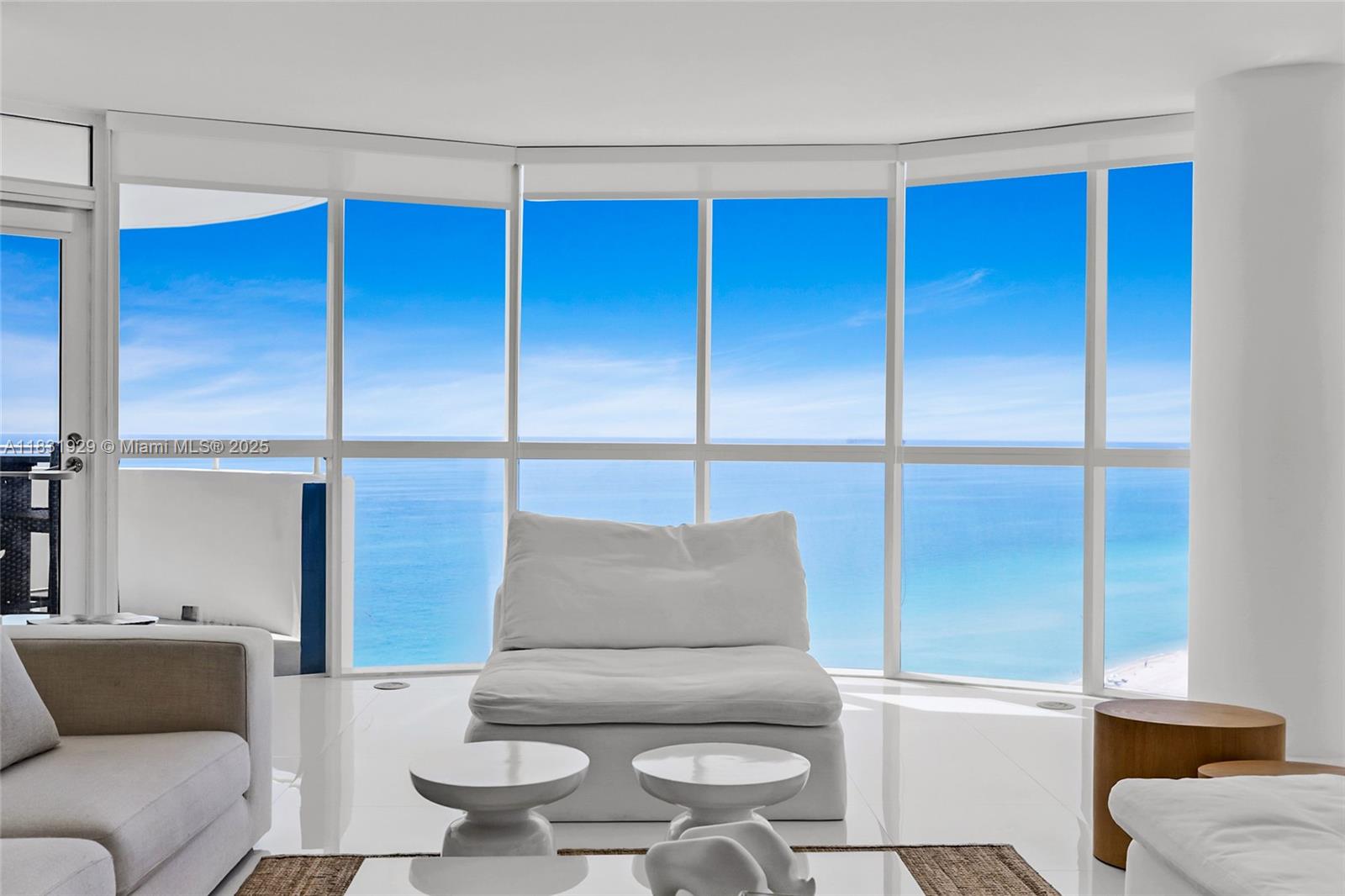 6301 Collins Ave 2103