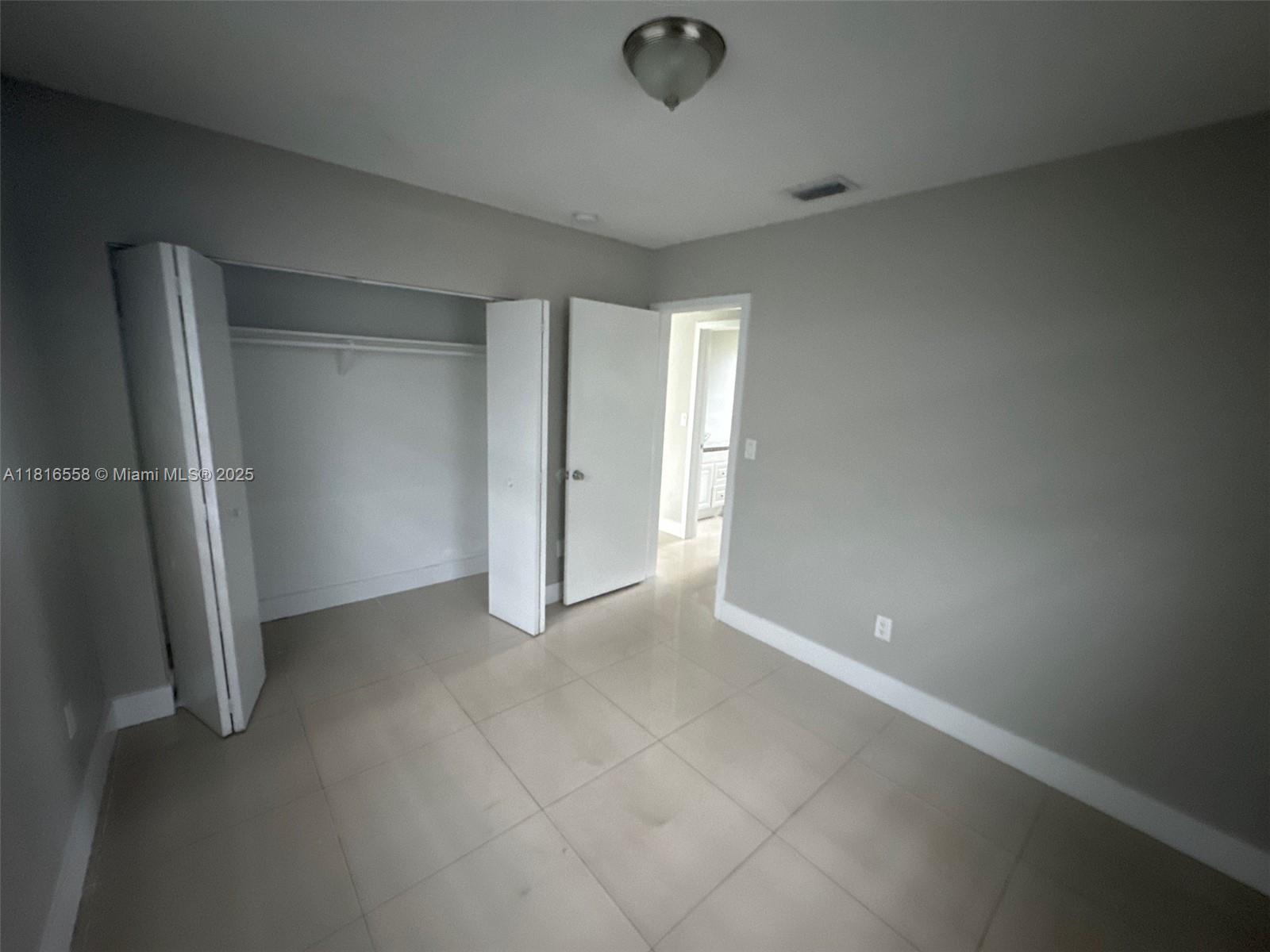 LAKE LUCERNE SEC 4 - Residential