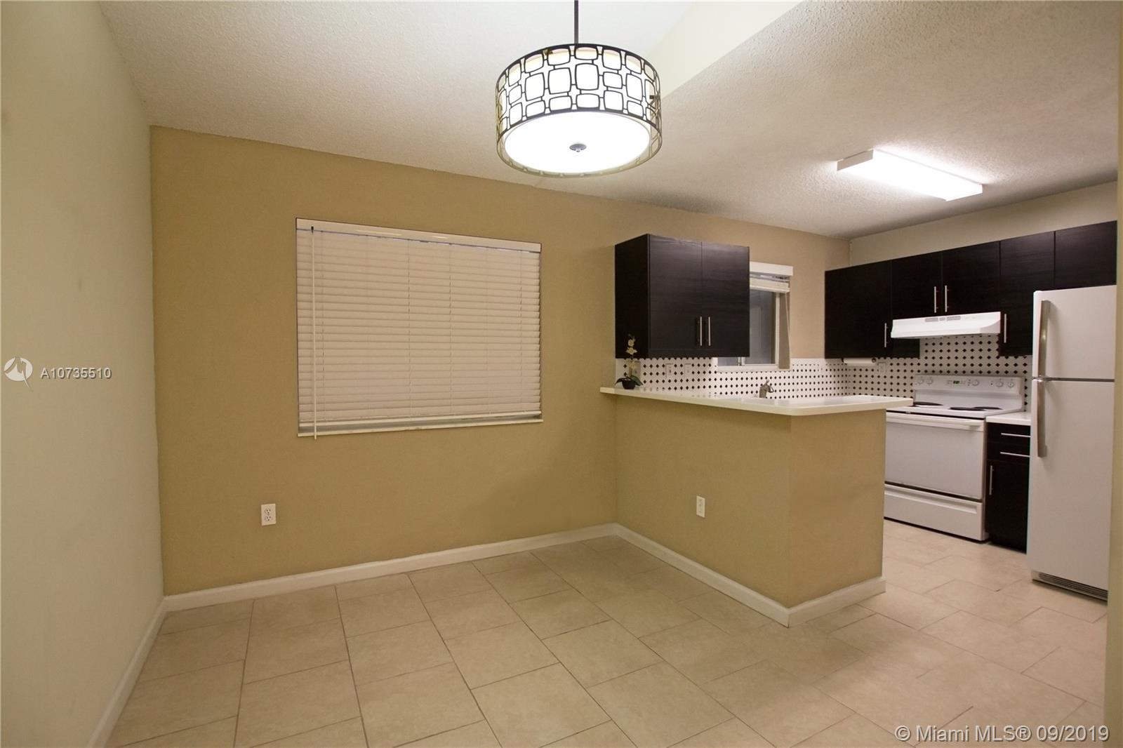 VISTA ALEGRE TOWNHOMES VI - Residential Lease