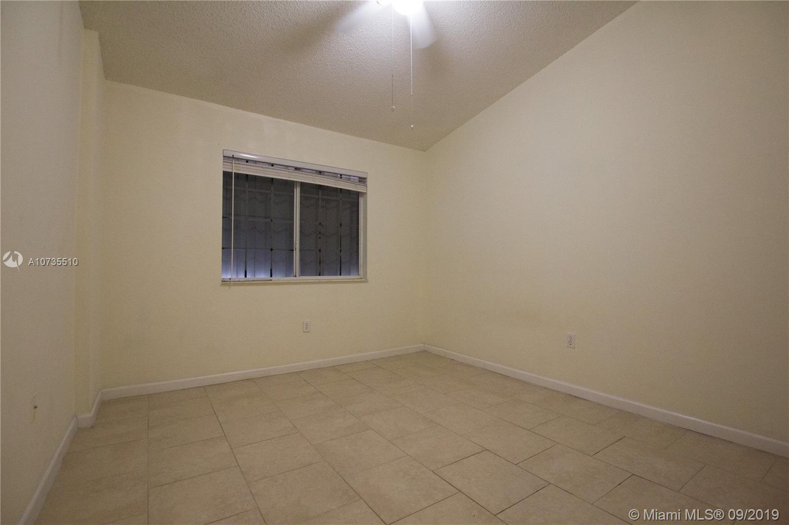 VISTA ALEGRE TOWNHOMES VI - Residential Lease