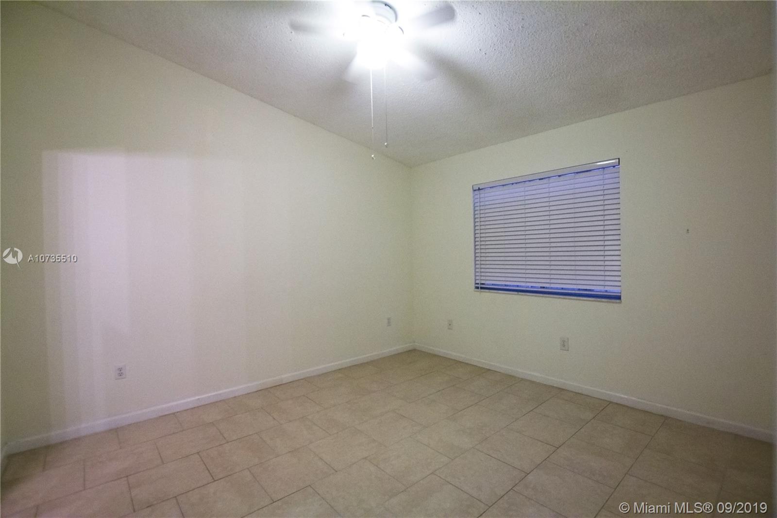 VISTA ALEGRE TOWNHOMES VI - Residential Lease