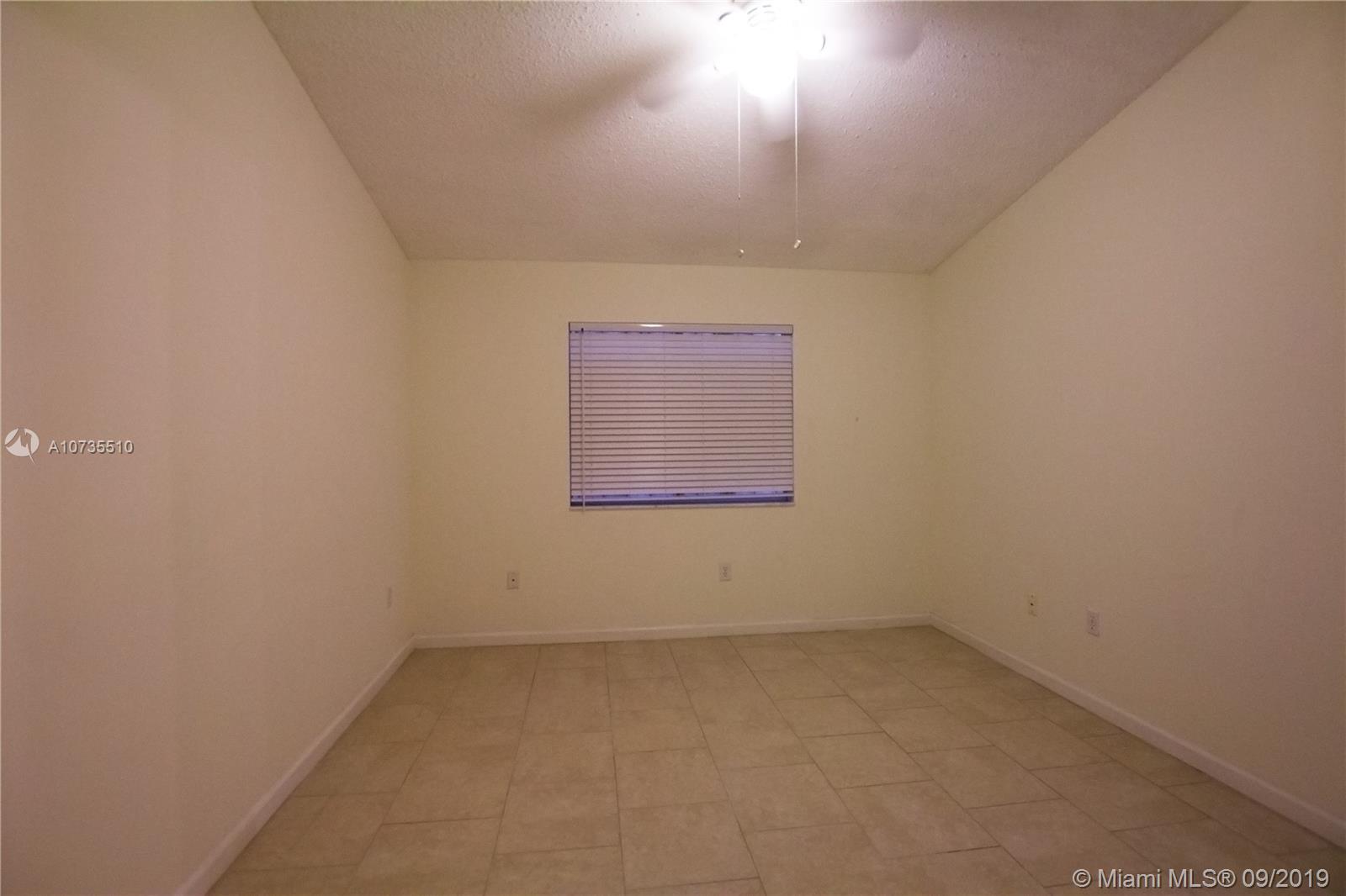 VISTA ALEGRE TOWNHOMES VI - Residential Lease