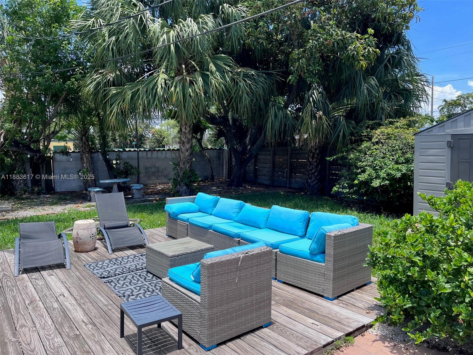 HOLIDAY HEIGHTS - Residential Lease