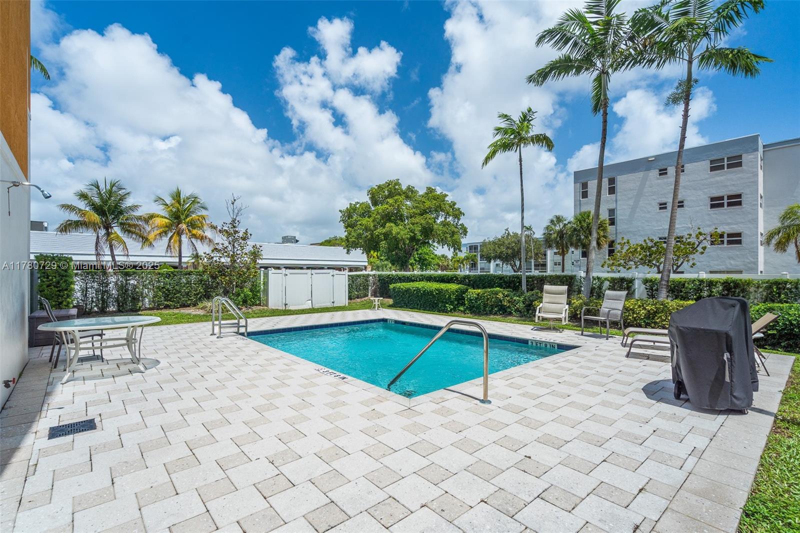 THE DANIA PLACE - Residential