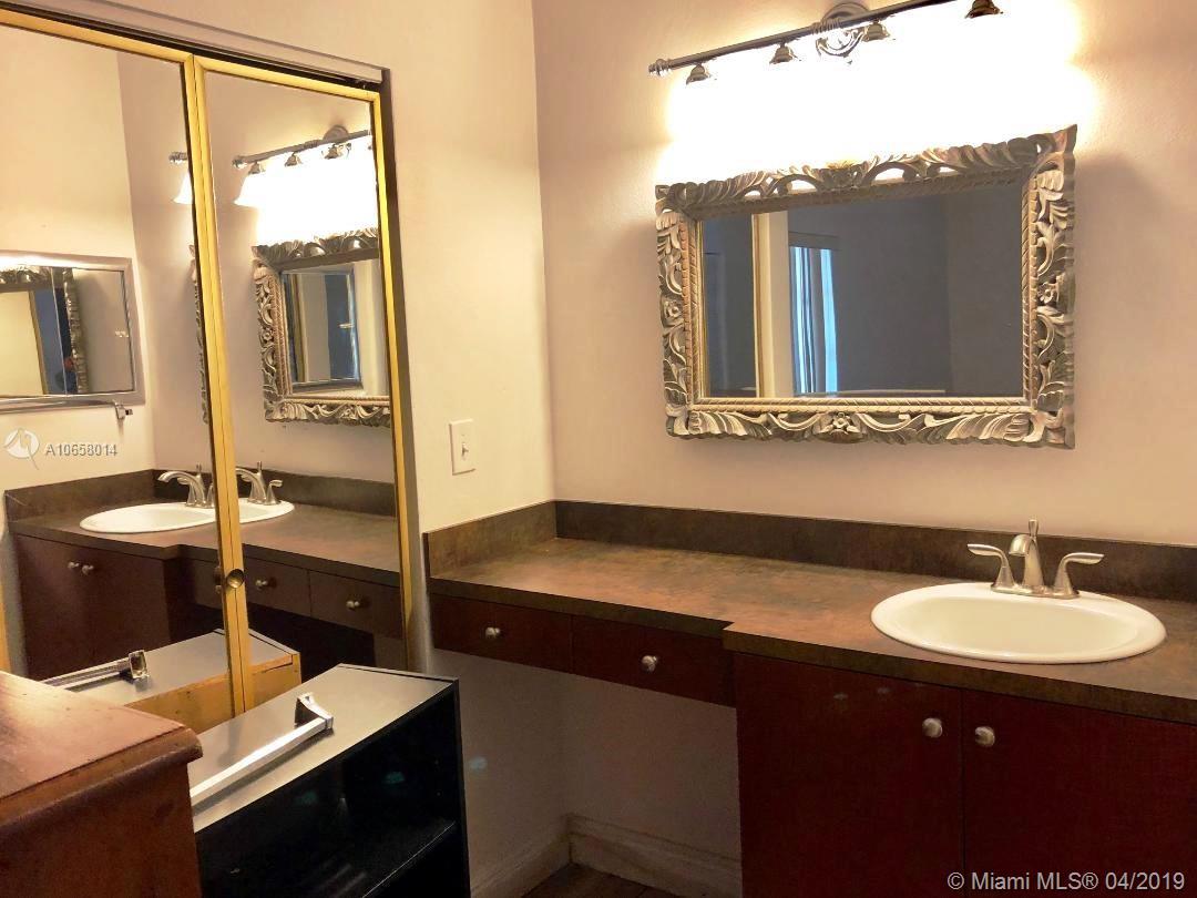 MIAMI LAKES LAKE MARTHA S - Residential