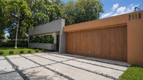 Tiny photo for 2110 NE 191st Dr, North Miami Beach, FL 33179 (MLS # A12006464)