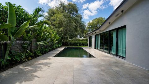 Tiny photo for 2110 NE 191st Dr, North Miami Beach, FL 33179 (MLS # A12006464)