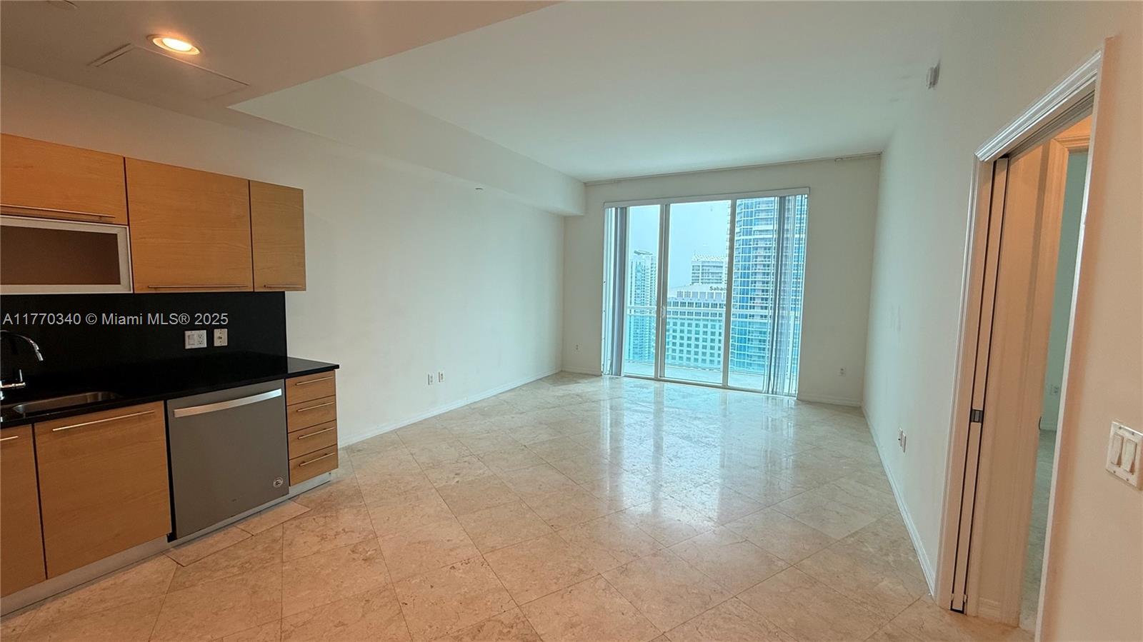 950 Brickell Bay Dr 4209, Miami, Broward County, Florida - 1 Bedrooms  
1 Bathrooms - 