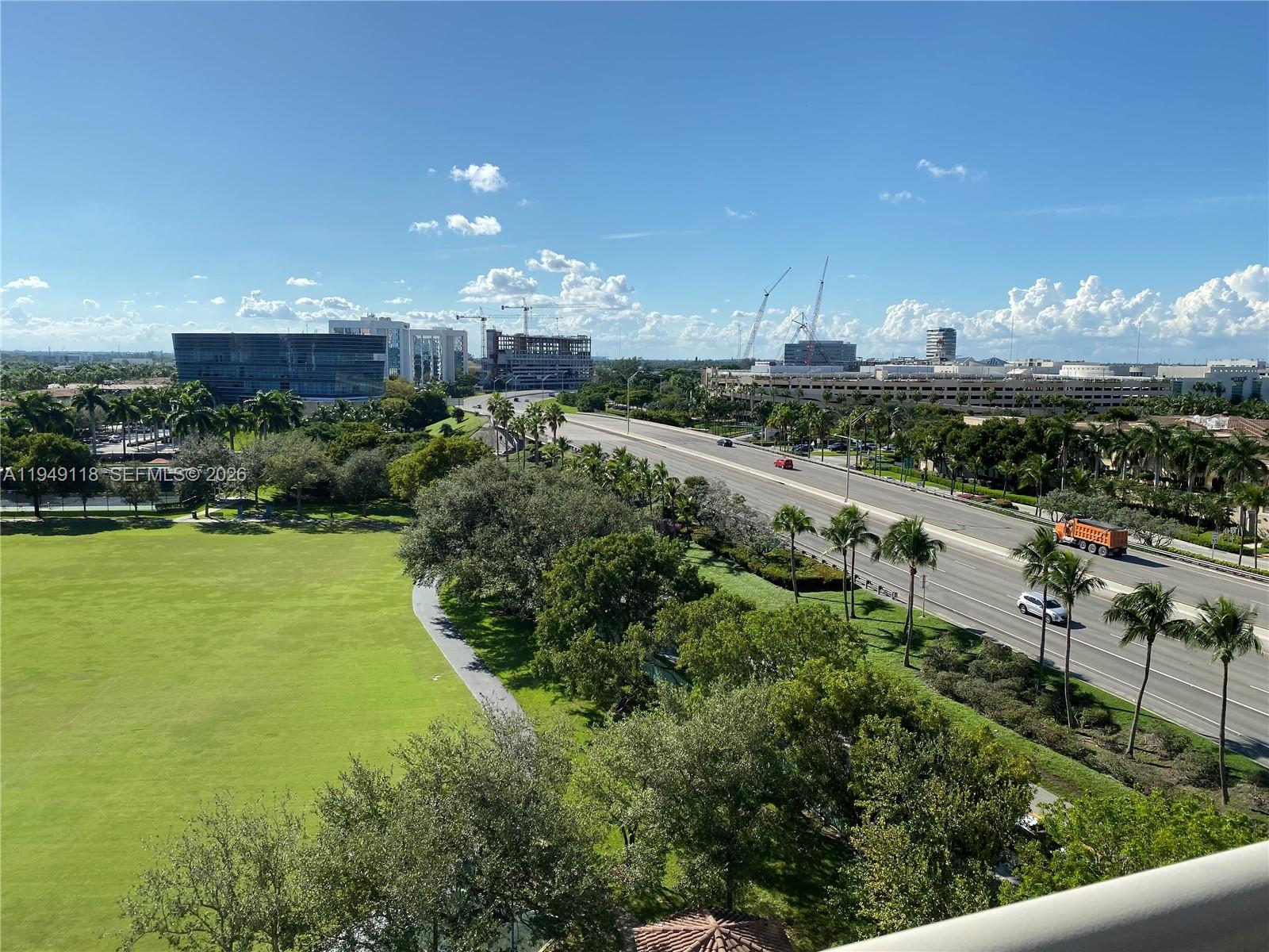 3300 NE 191st St 906