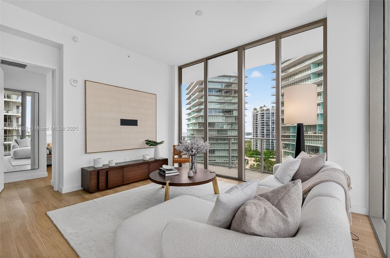 2655 S Bayshore Dr 1409