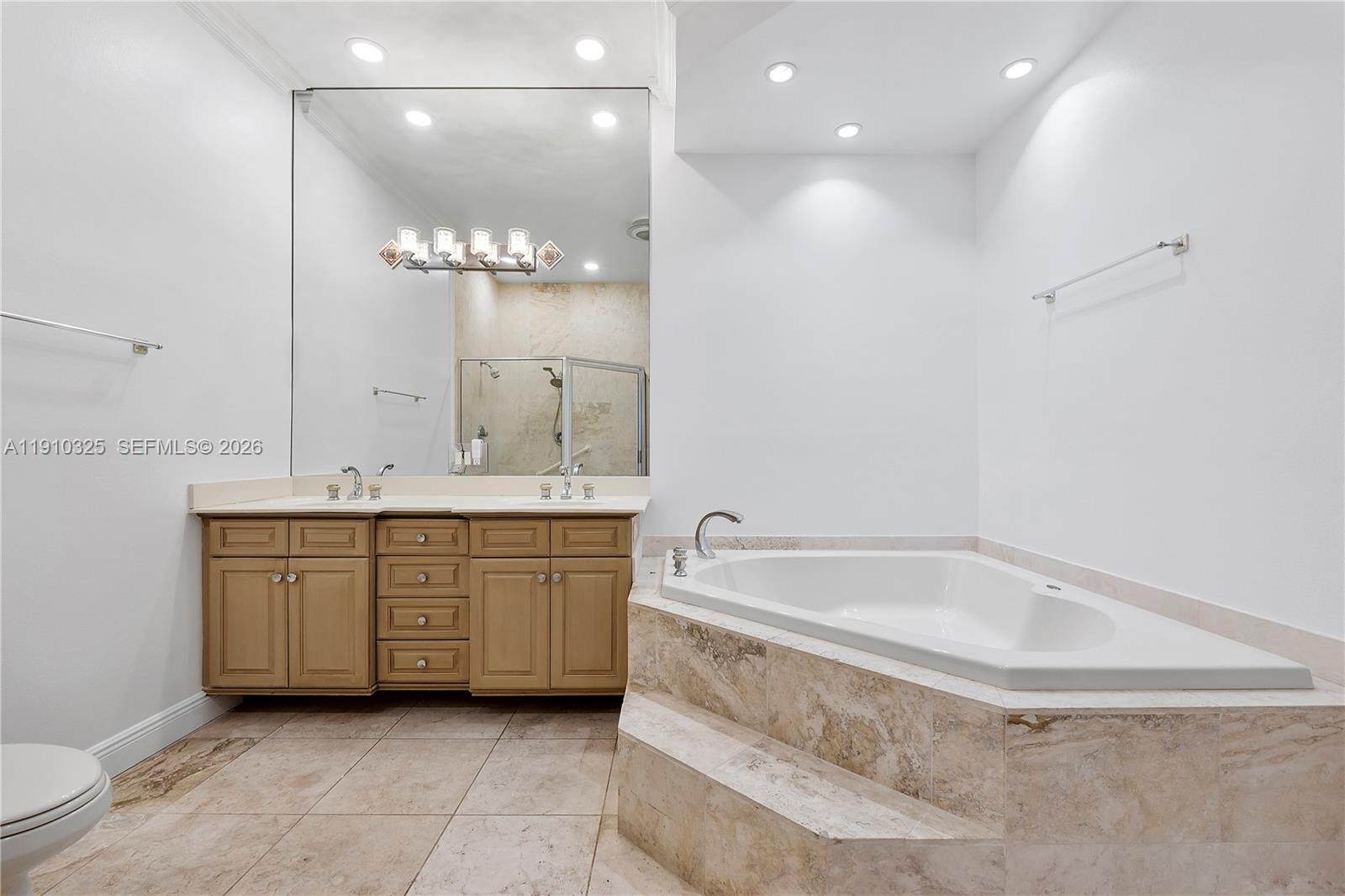 ROYAL PALM ARMS CONDO - Residential