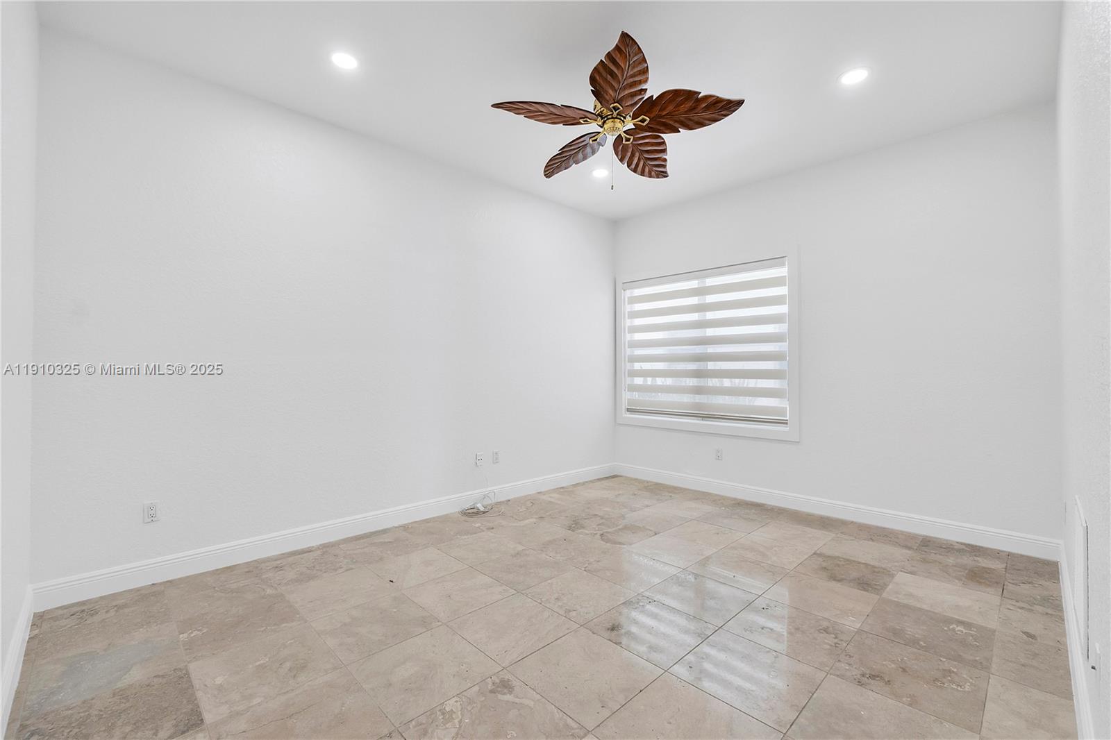 ROYAL PALM ARMS CONDO - Residential