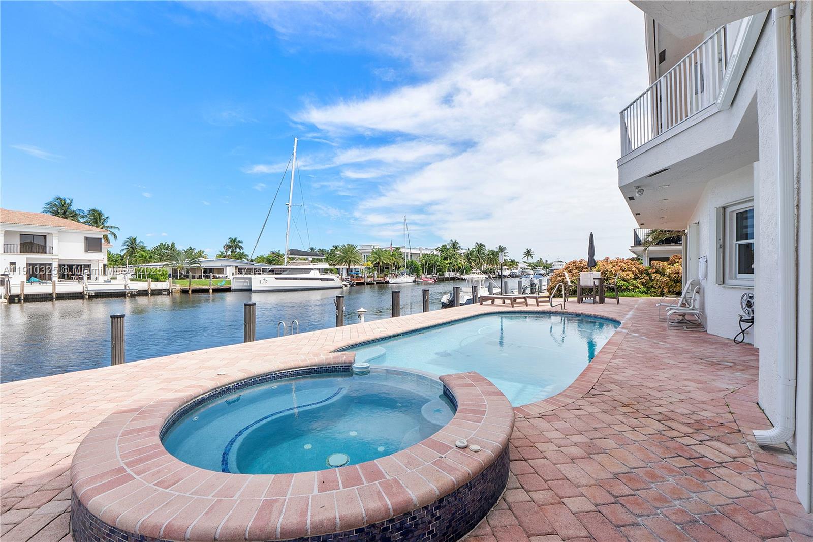 ROYAL PALM ARMS CONDO - Residential