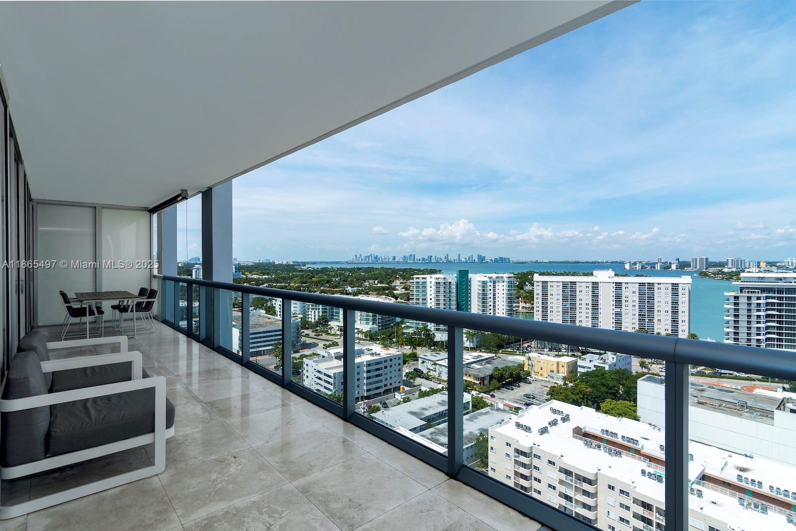 NEWLY LISTED! Stunning 2BD/2BA with sweeping Miami skyline & sunset views. Expansive balcony doubles as an outdoor living room, ideal for relaxing or entertaining.
Enjoy the resort lifestyle at the renowned Carillon Miami Wellness Resort, offering 5+ acres of oceanfront, 70,000 sq. ft. of wellness space, 200+ fitness classes weekly, plus four pools, beach service, juice bar, oceanfront dining, in-suite service, Michelin-starred dining & a world-class spa.
Adding to the allure, a billion-dollar development is underway less than a block away, with future residences projected at $4,000–$5,000 per sq. ft. North Beach is undergoing a renaissance—much like South of Fifth—making this a prime opportunity to own in one of Miami Beach’s most desirable destinations.
