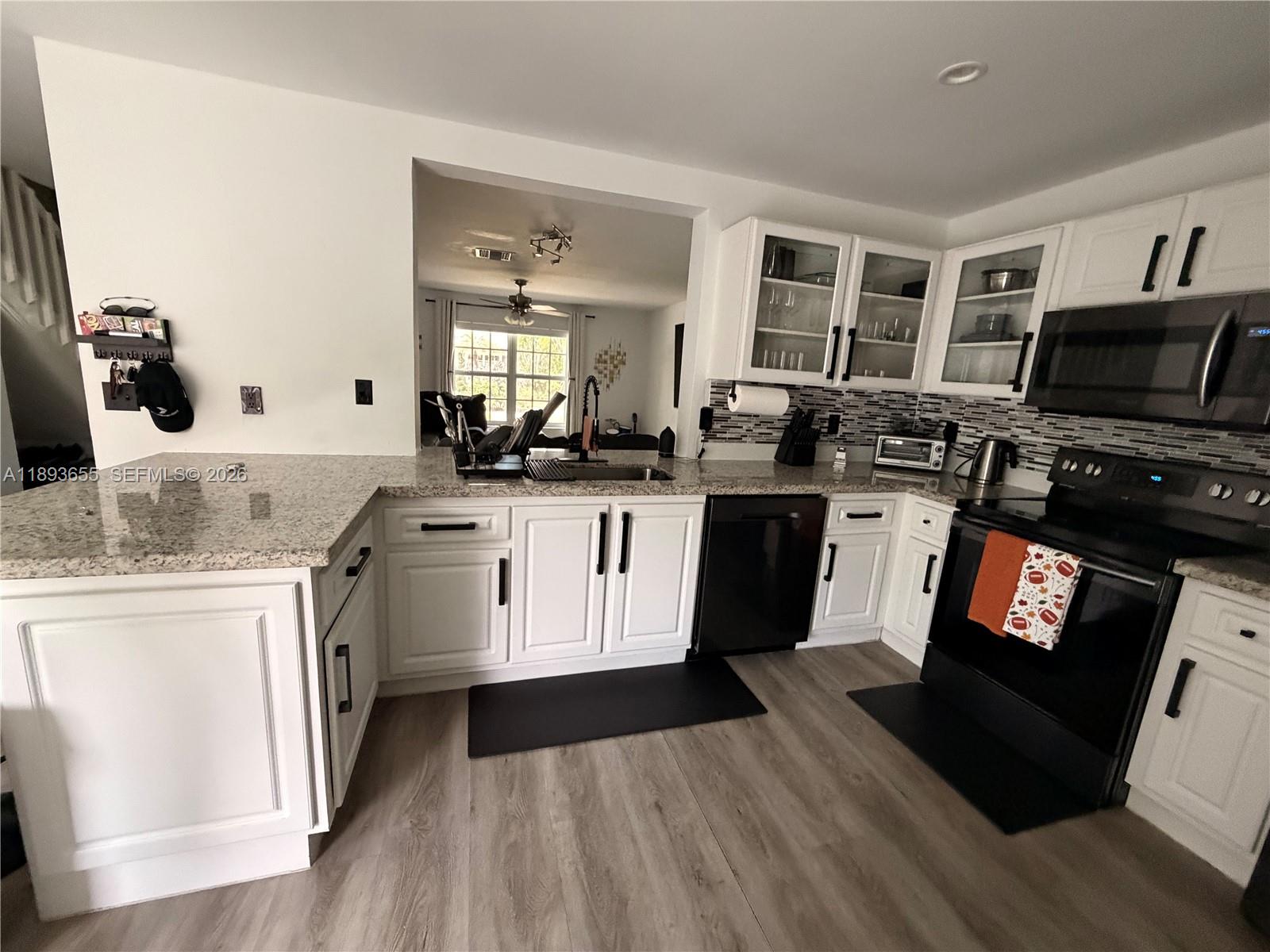 TWIN FOUNTAINS PHASE TWO - Residential