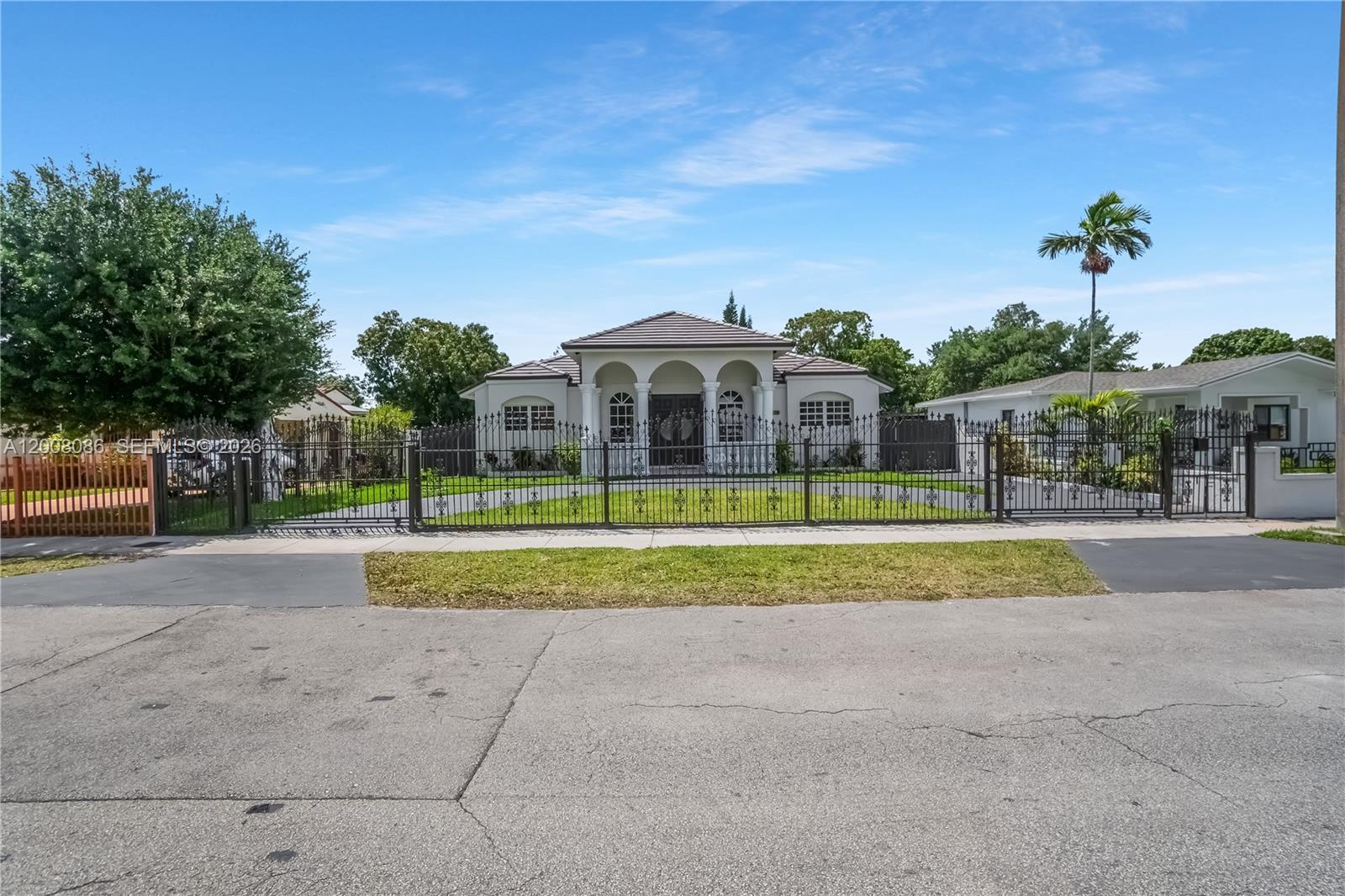 PALBICKE & GARRISONS ADDN - Residential