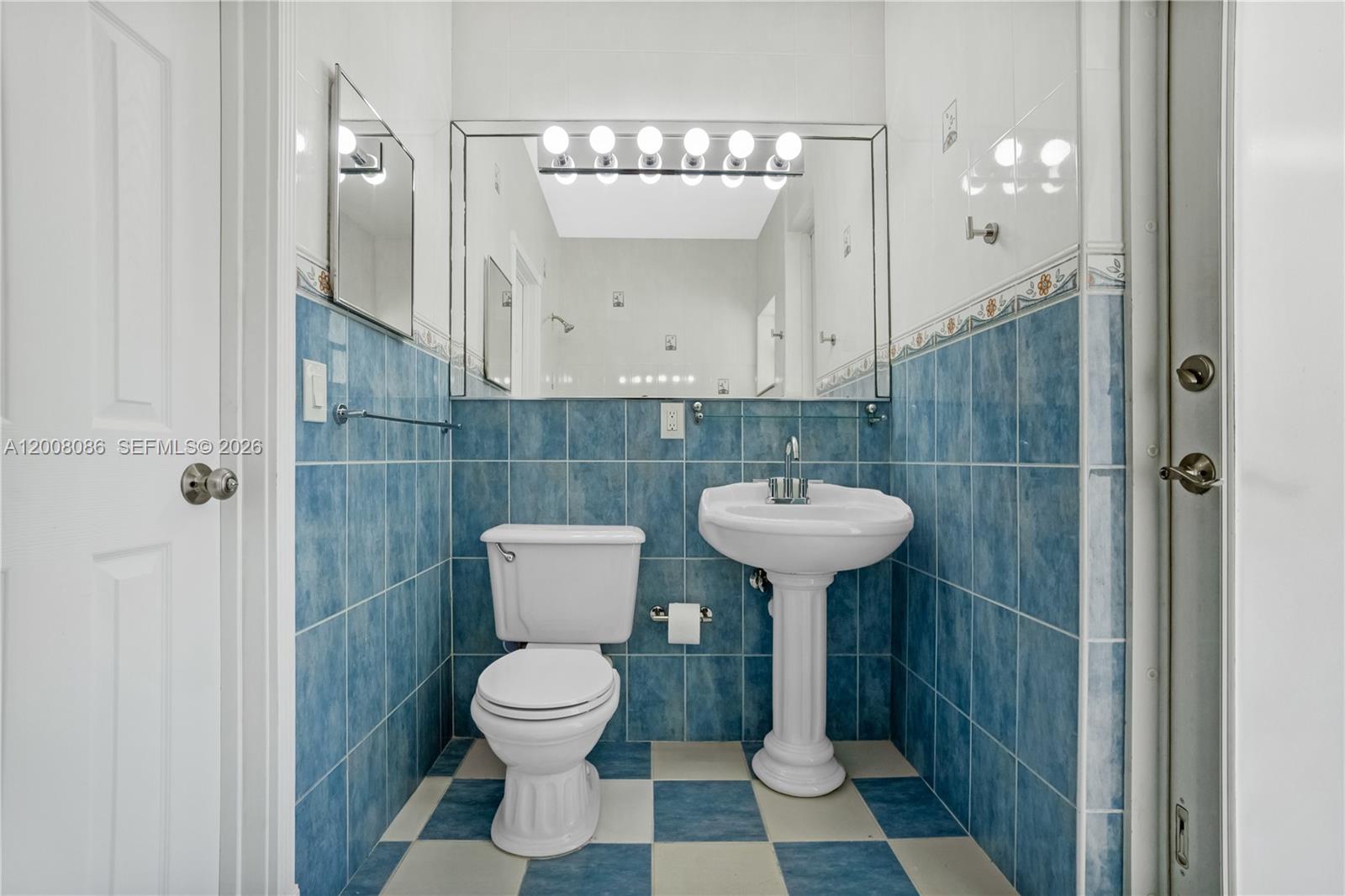 PALBICKE & GARRISONS ADDN - Residential