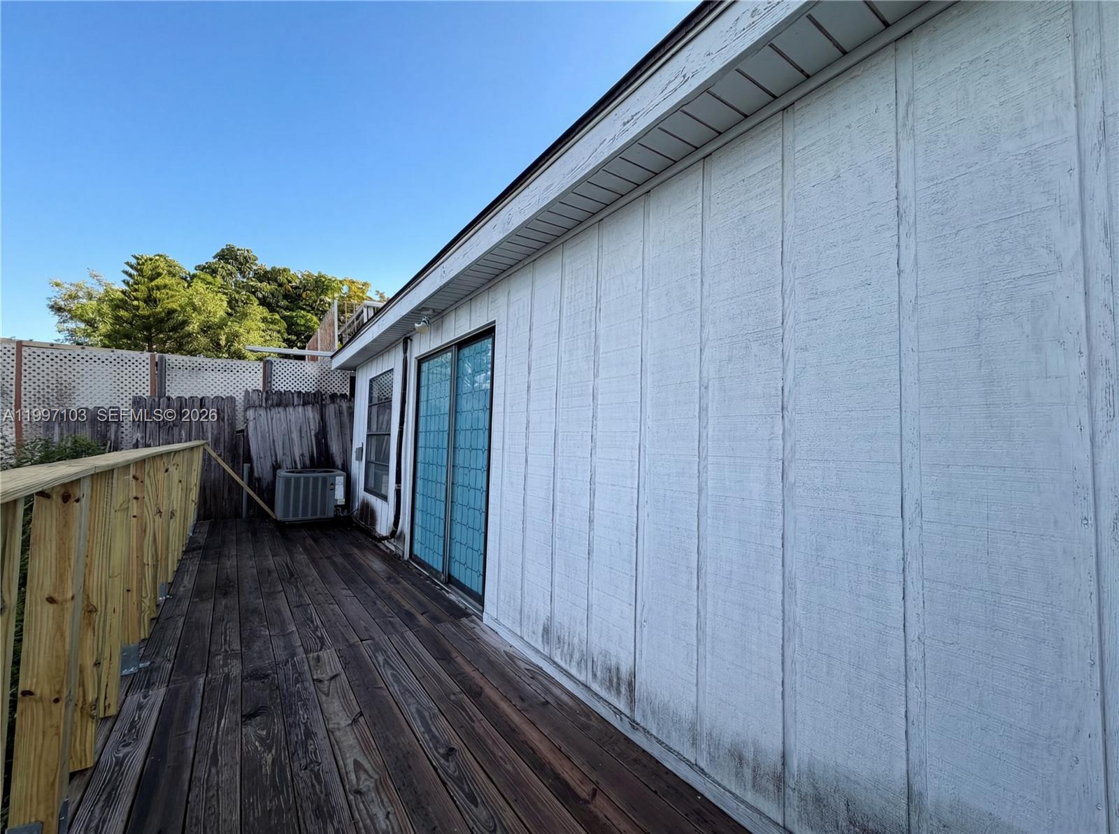 LAGO BELLO CONDO #1 - Residential