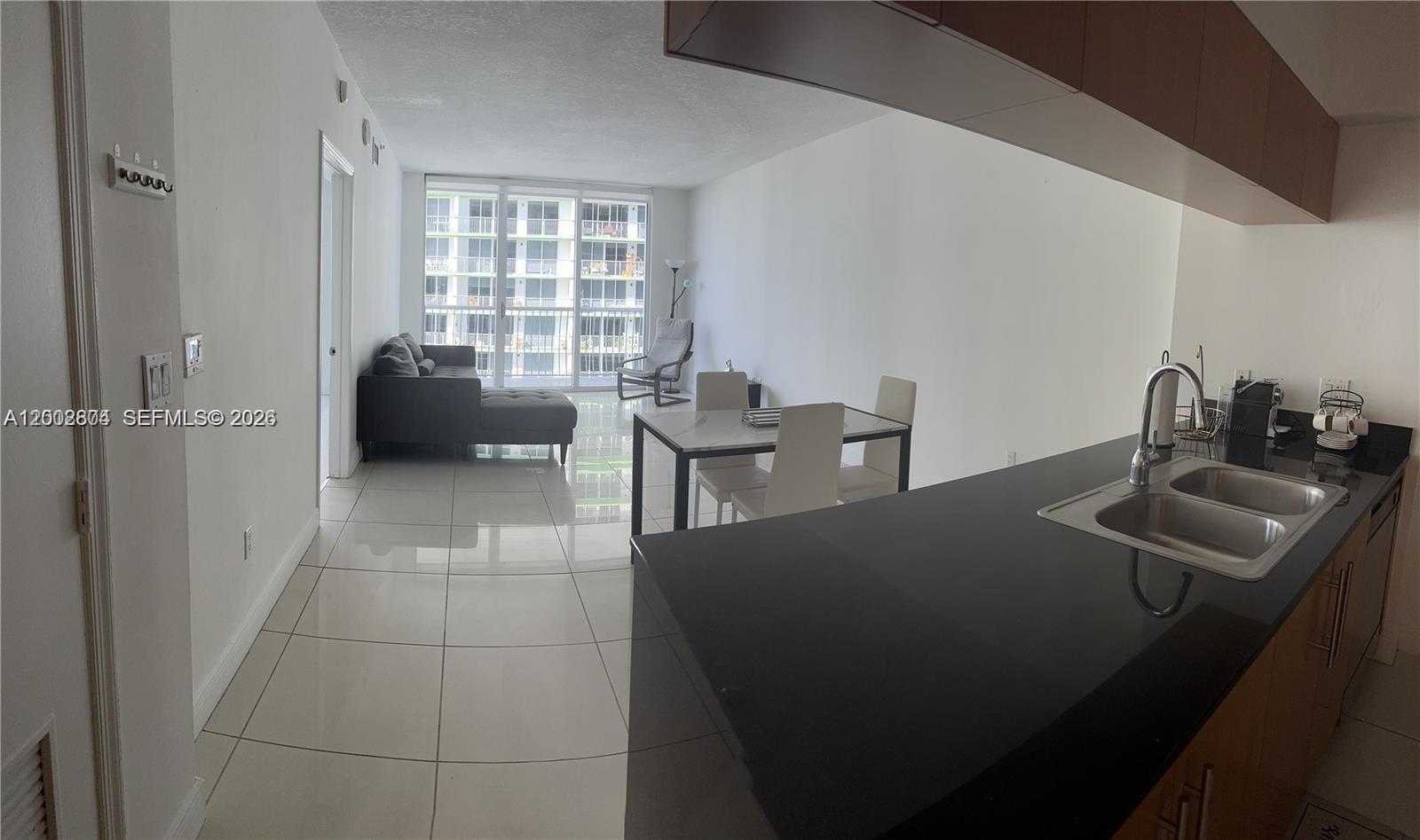 OPERA TOWER CONDO - Residential