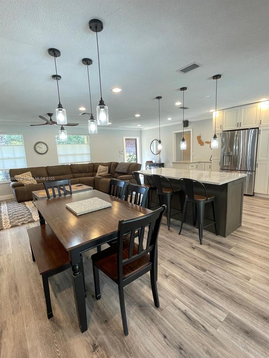 HOLLYWOOD HILLS AMEN PLAT - Residential Lease