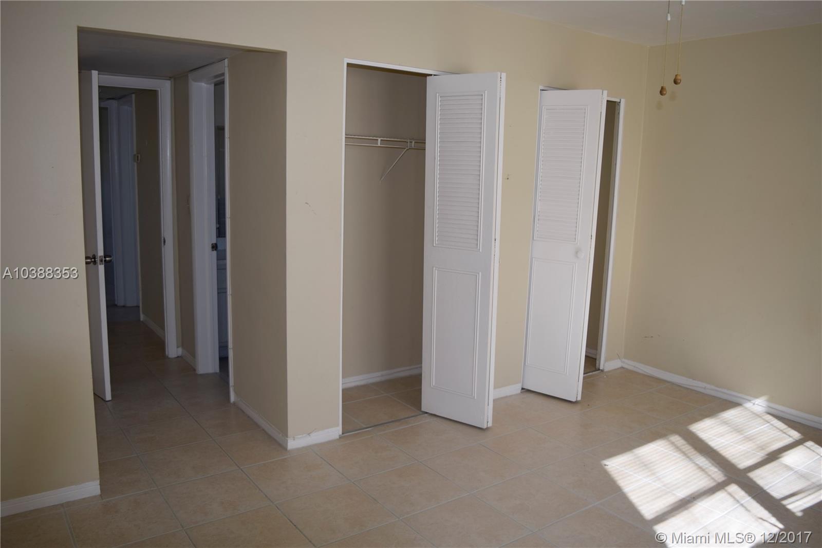 HOLLYWOOD SOUTH SIDE ADD - Residential Lease