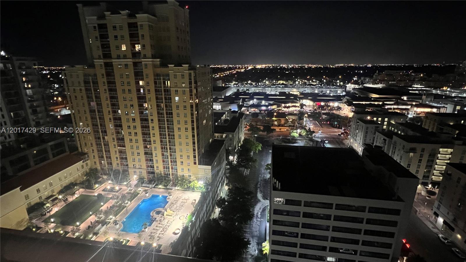 METROPOLIS I AT DADELAND - Residential