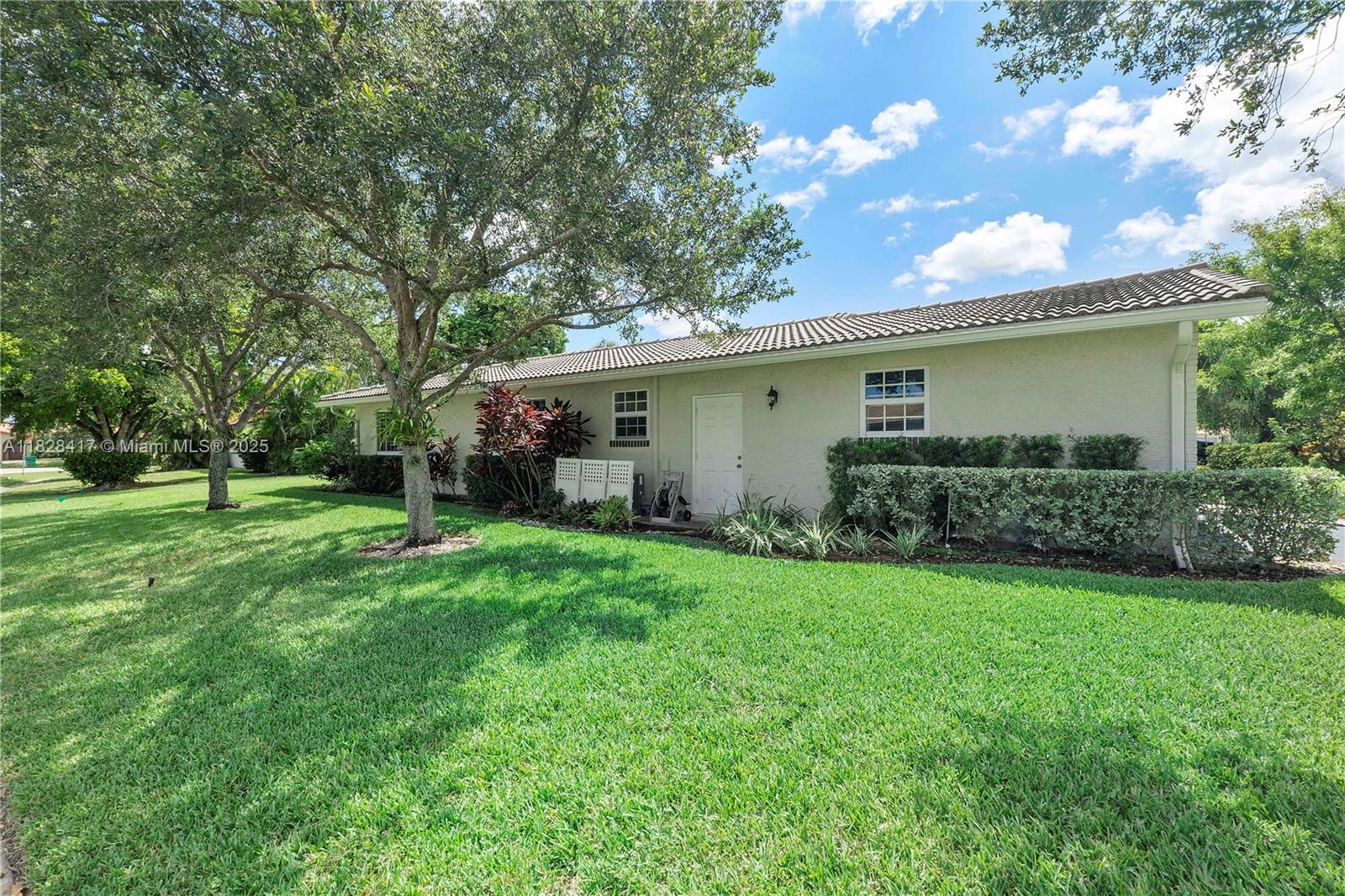12114 NW 27th Dr