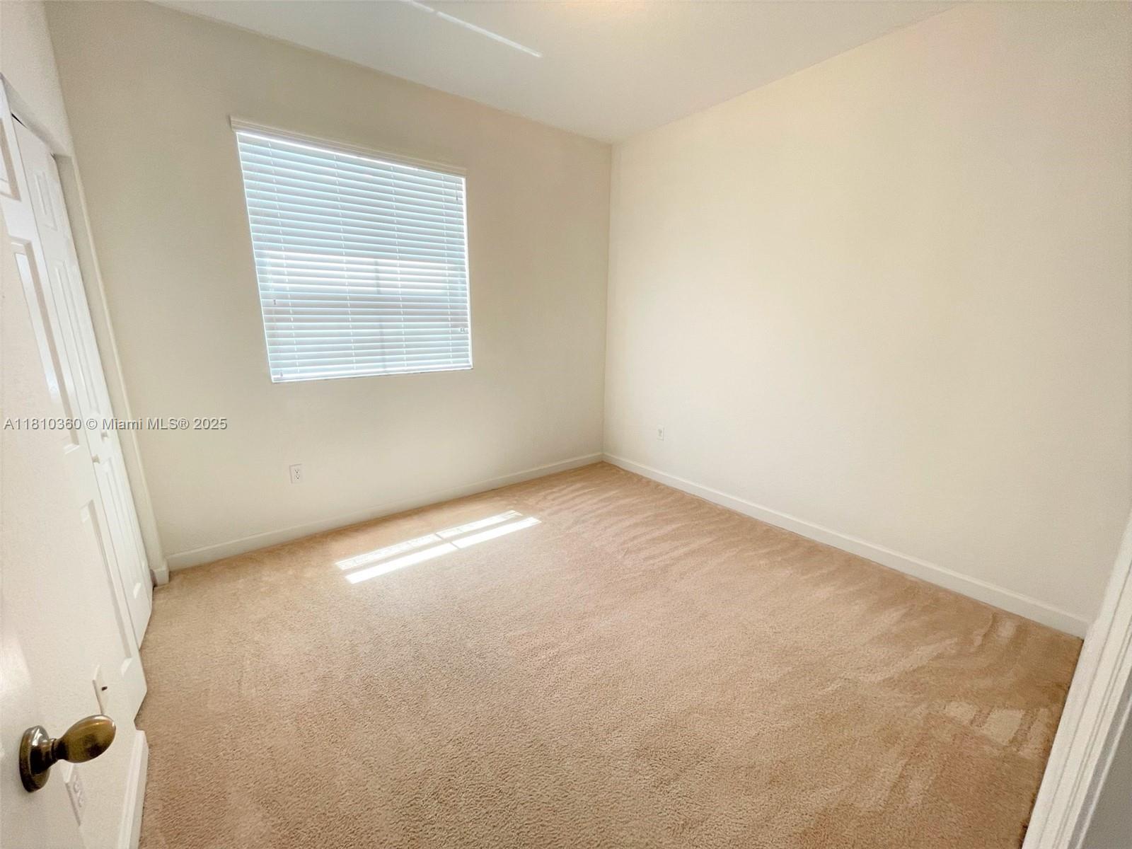 FLORIDIAN ISLES SOUTH - Residential Lease
