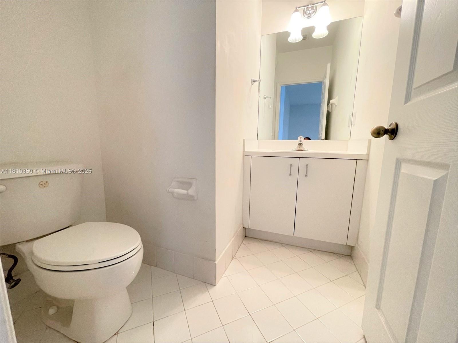 FLORIDIAN ISLES SOUTH - Residential Lease