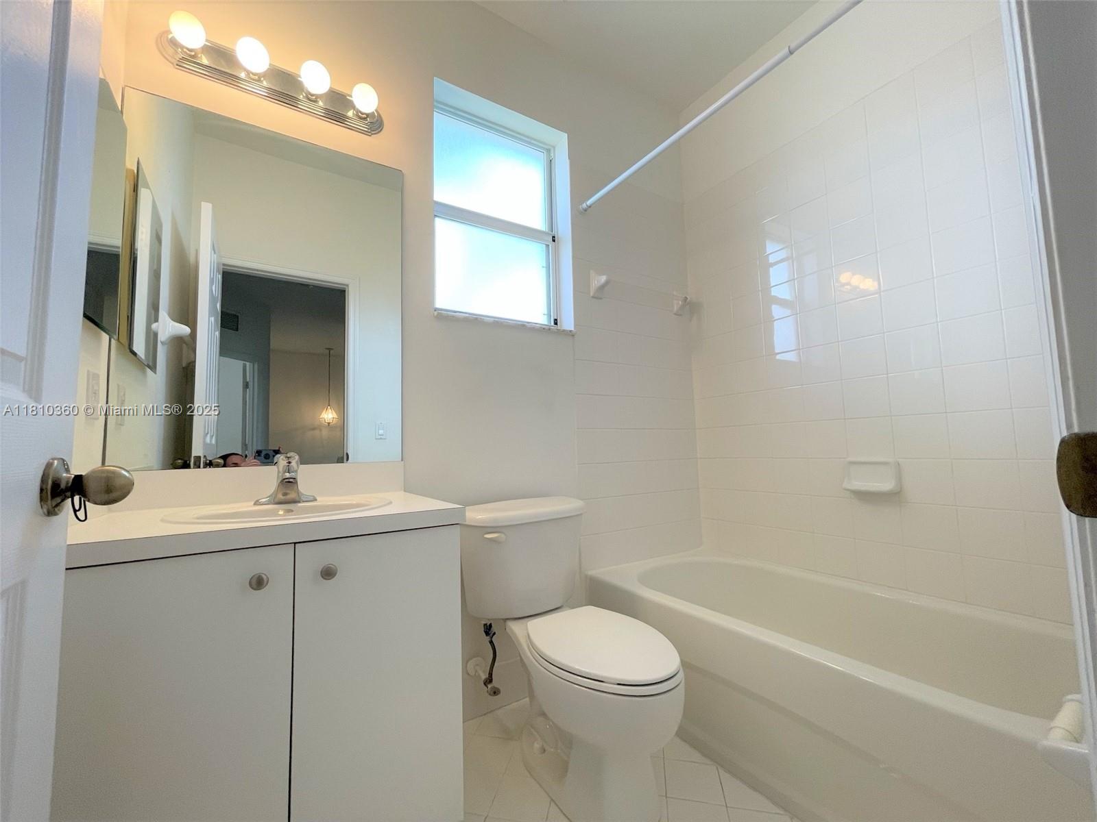 FLORIDIAN ISLES SOUTH - Residential Lease