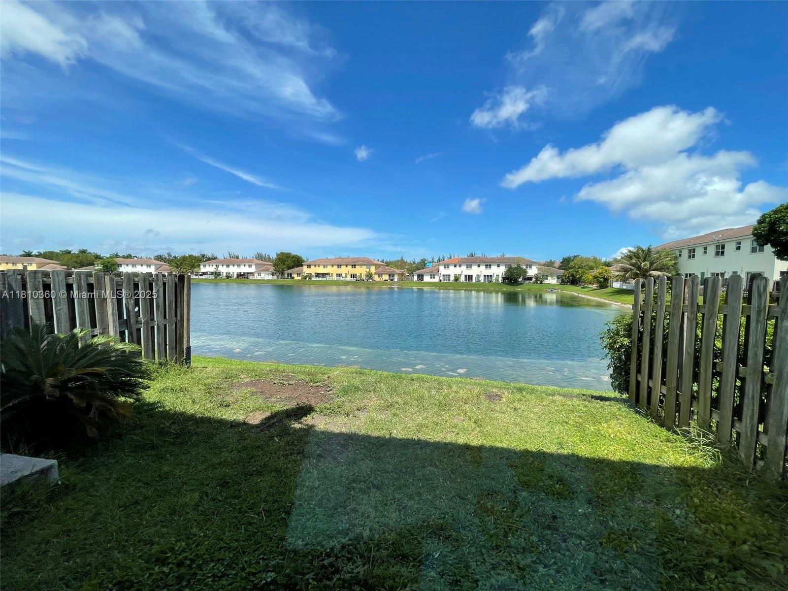 FLORIDIAN ISLES SOUTH - Residential Lease