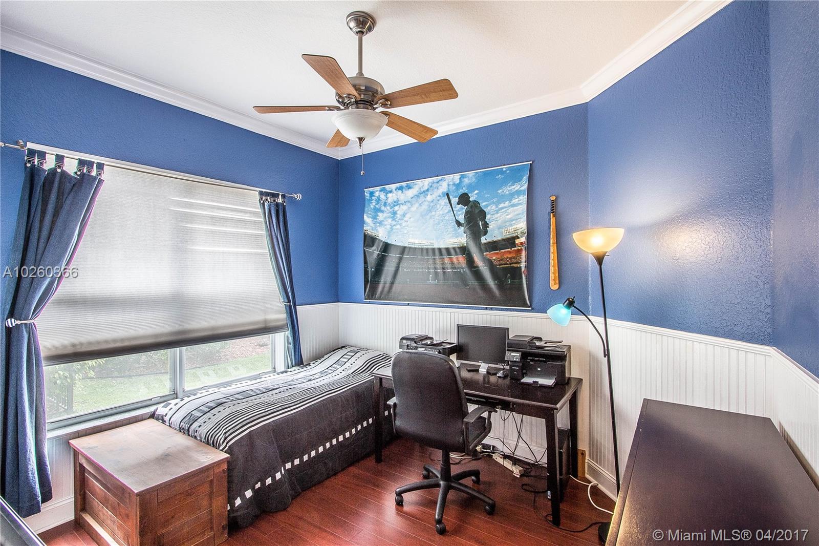 PARKLAND ISLES BS.estates - Residential