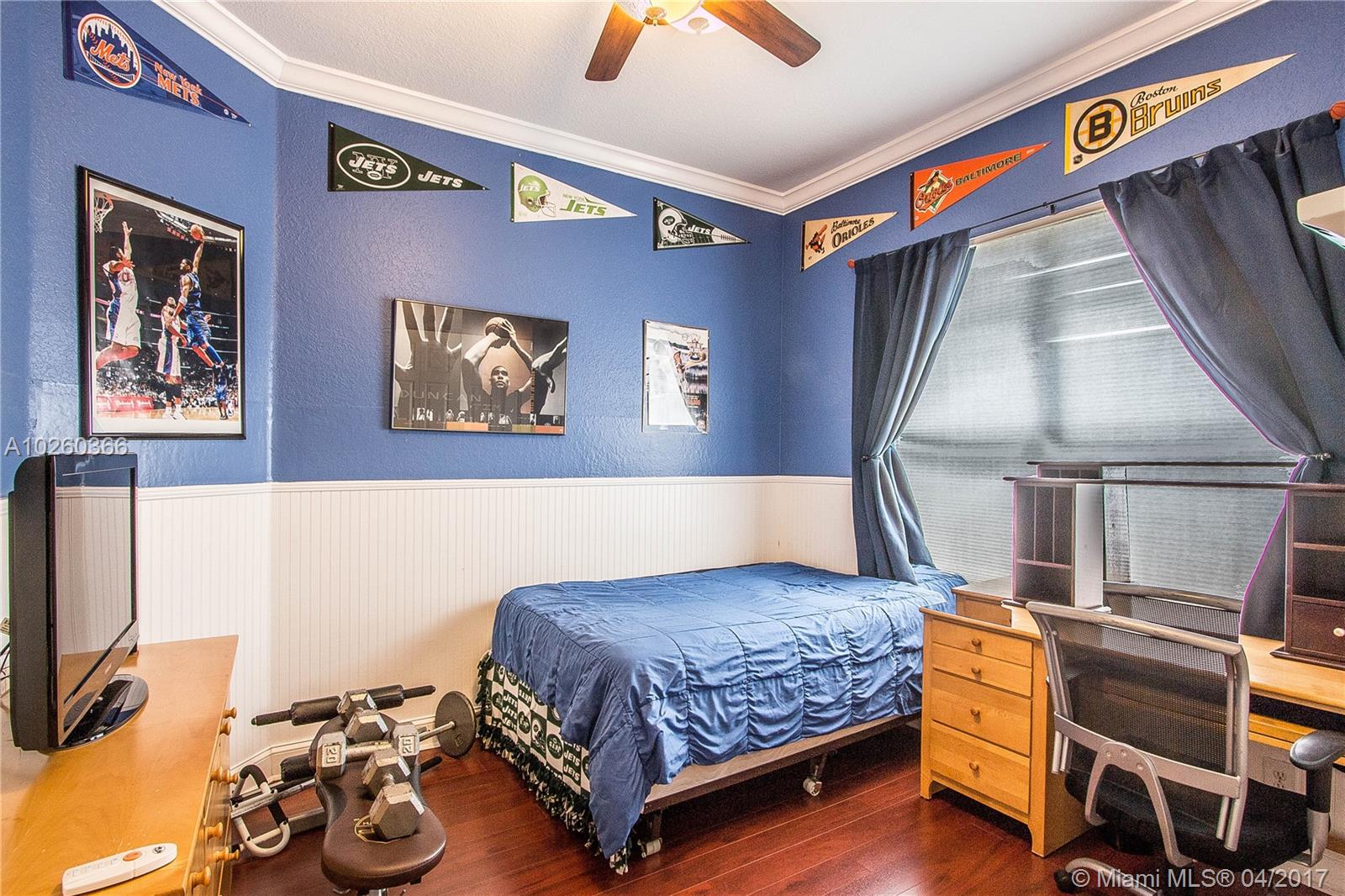 PARKLAND ISLES BS.estates - Residential