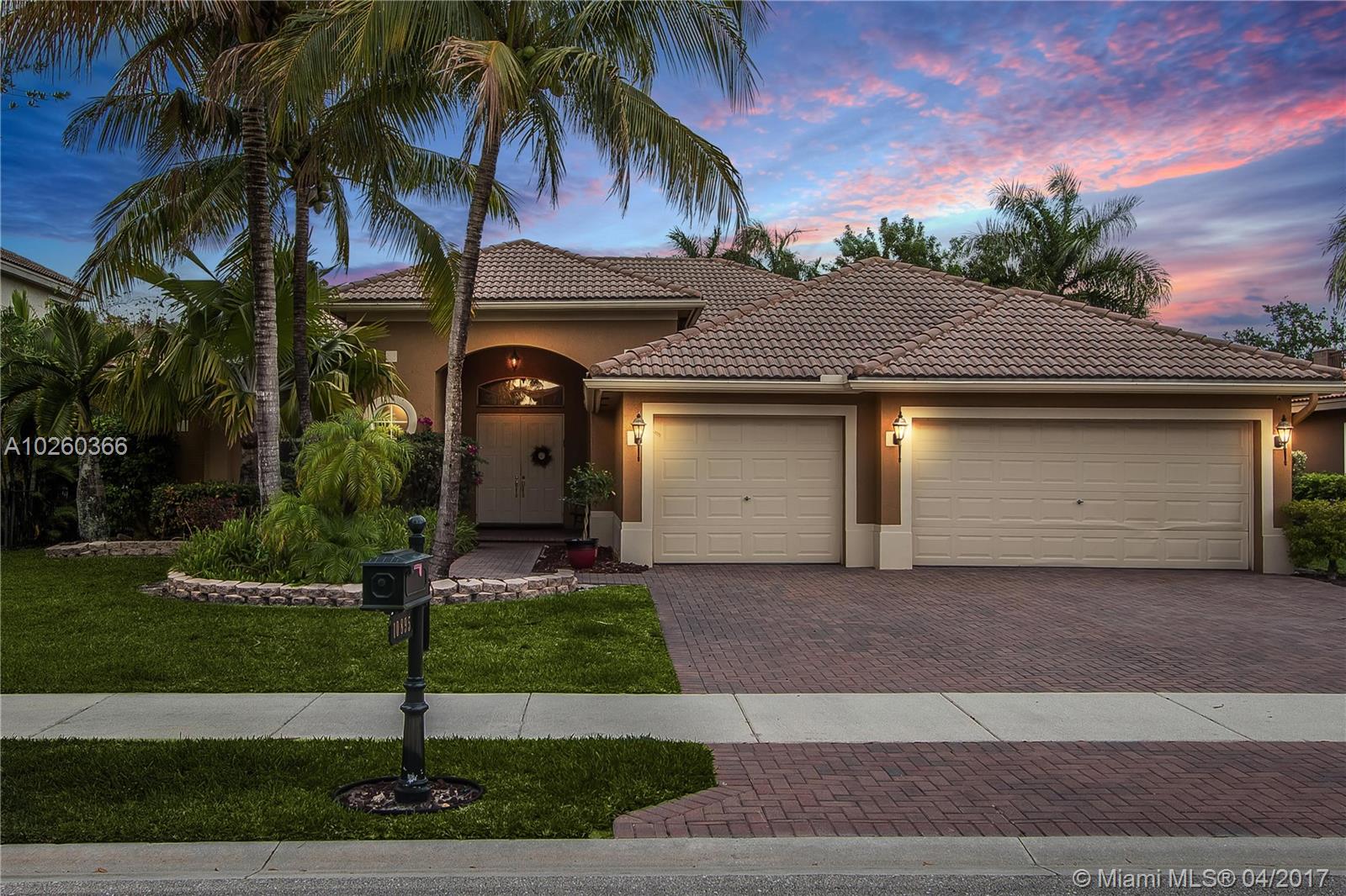 PARKLAND ISLES BS.estates - Residential