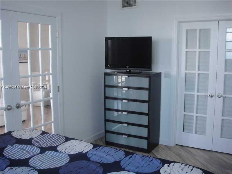 OCEANVIEW BUILDING B COND - Residential